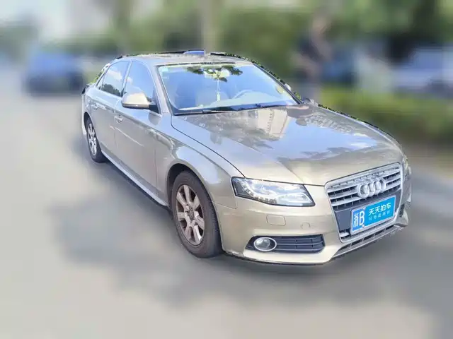 Audi A4L 2011 2.0 TFSI Comfort — фото 3