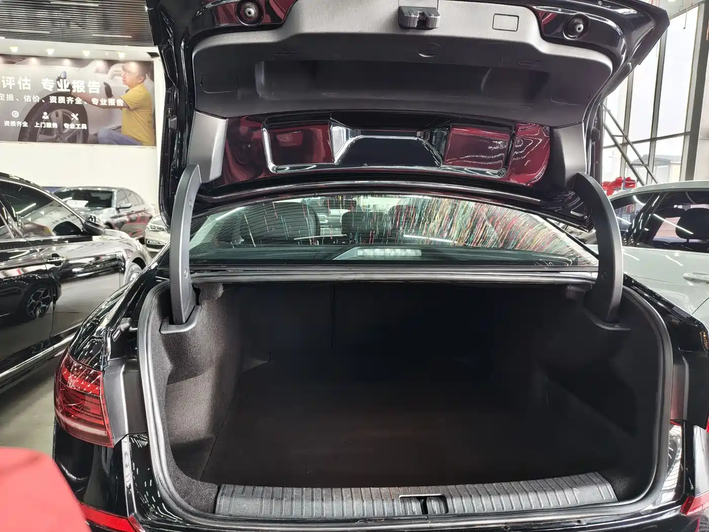 Volkswagen Passat 2024 330TSI Starlight Elite Edition фото 20
