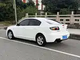 Фото 4 - Mazda 3