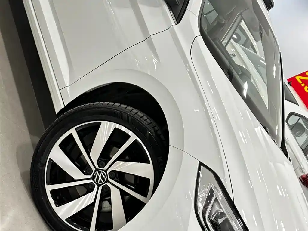 Volkswagen Sagitar 2026 2026 Model 30 Million Special Selection 300TSI DSG Surpass Edition