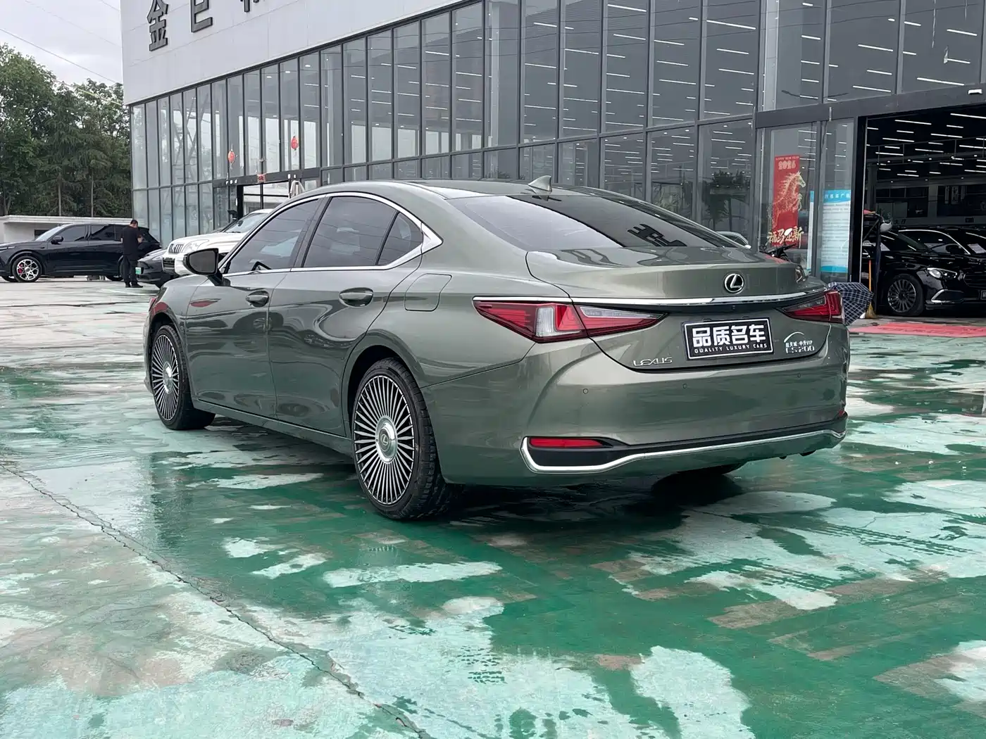 Lexus ES 2020 200 Excellence фото 16