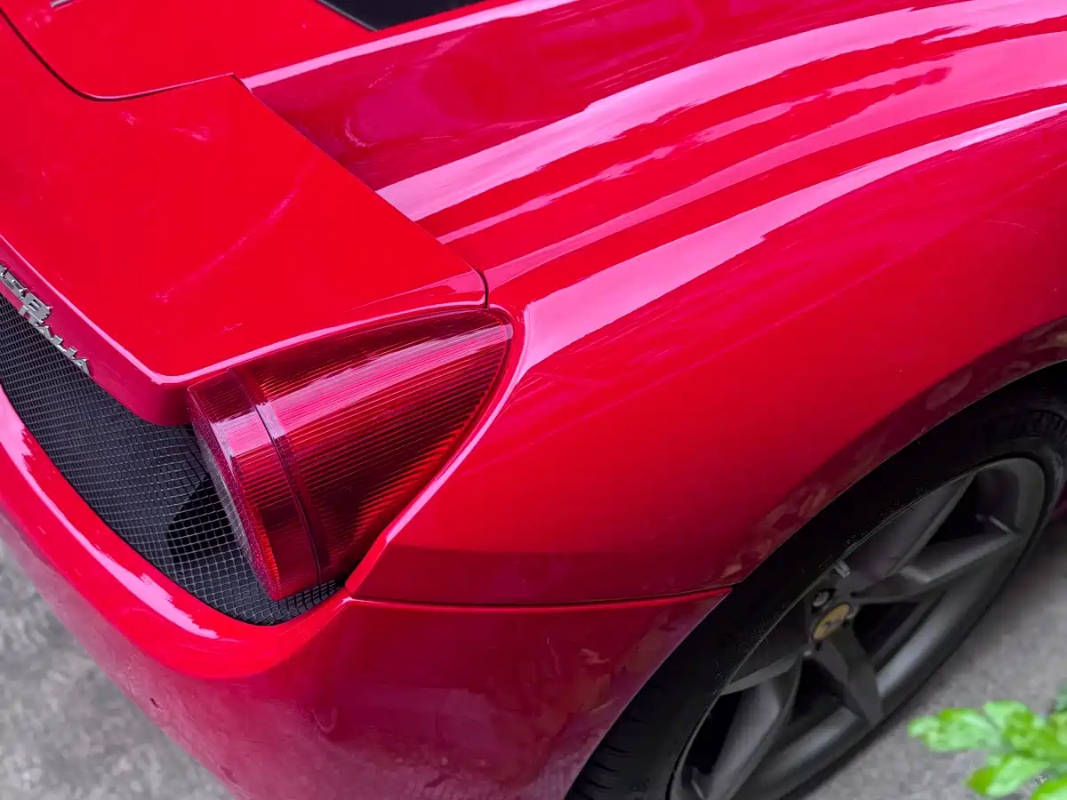 Ferrari 458 2017 2011 4.5L Italia