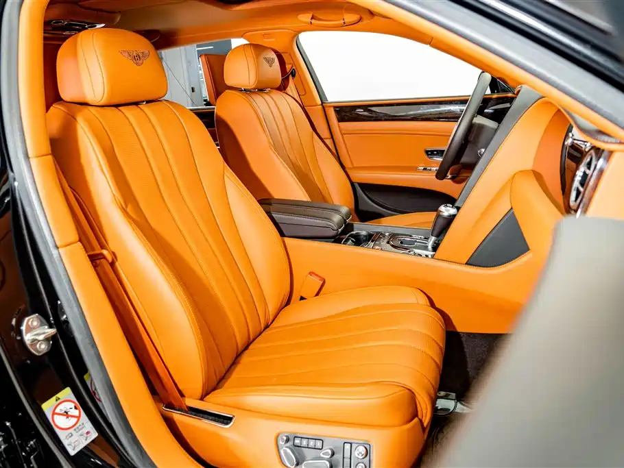 Photo 19 - Bentley Flying Spur
