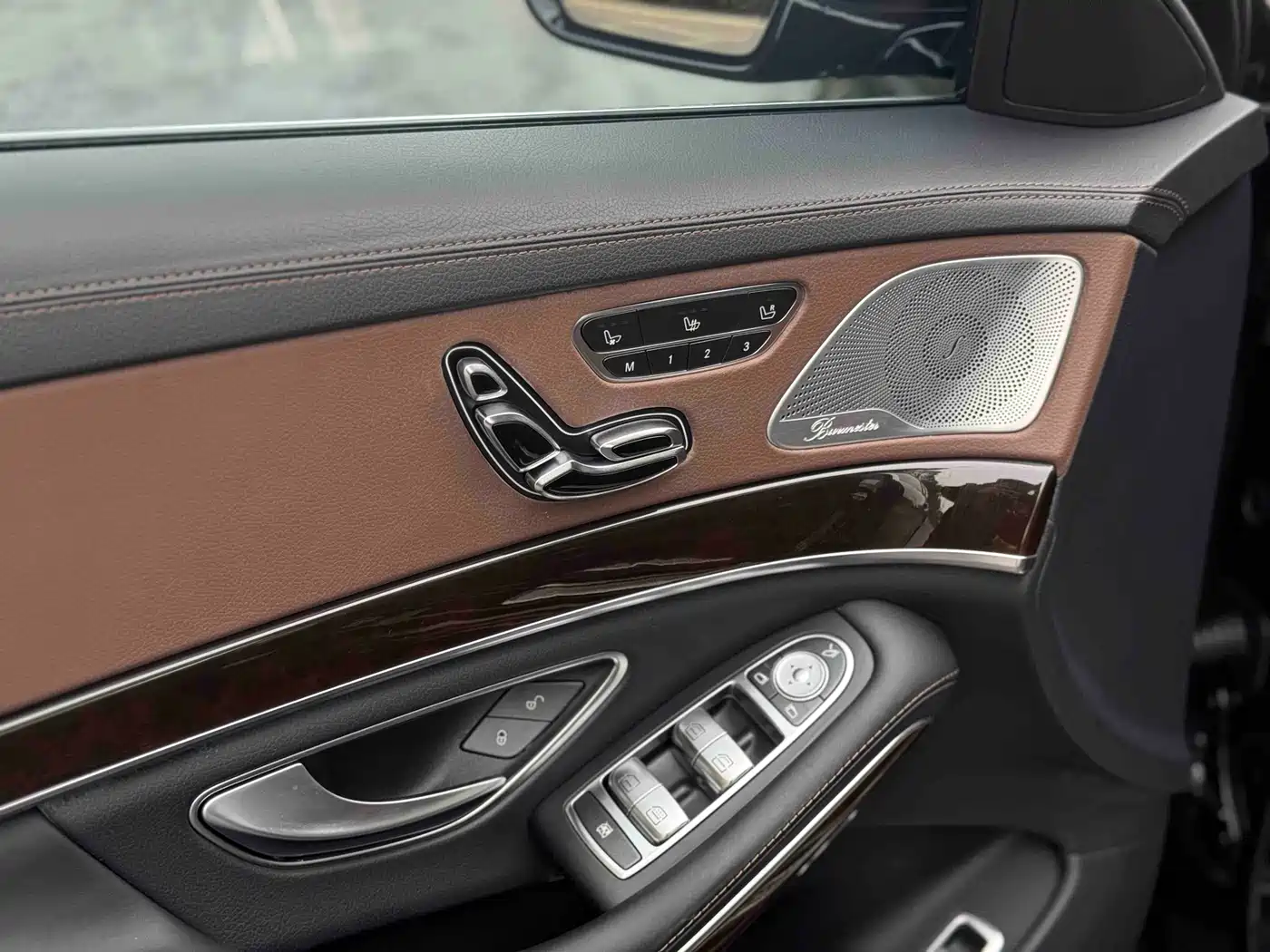 Mercedes-Benz Maybach S-Class 2016 S 400 4MATIC фото 6