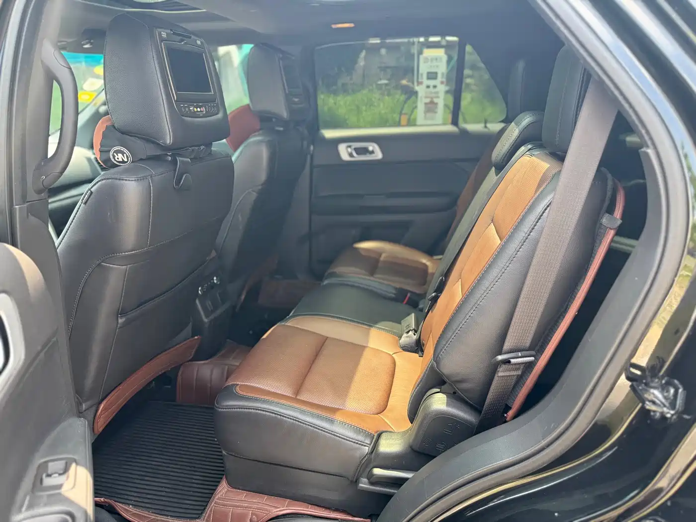 Ford Explorer (Import) 2013 2013 3.5L Premium Edition