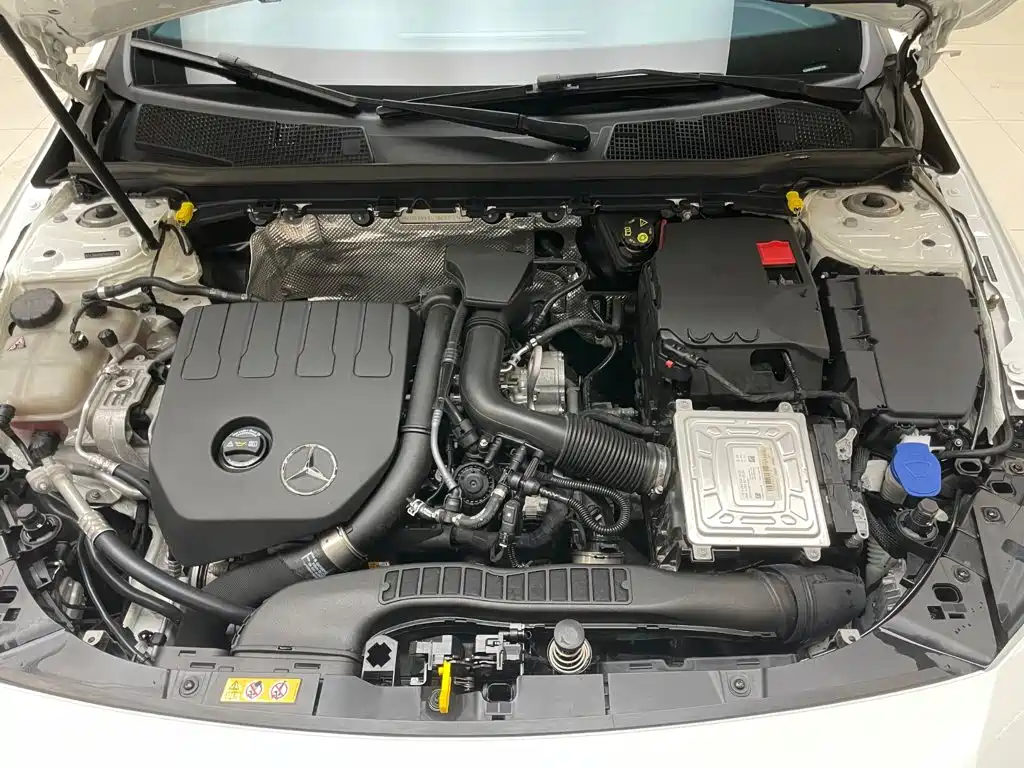 Mercedes-Benz CLA (Import) 2023 2022 Facelift CLA 200 Shooting Brake