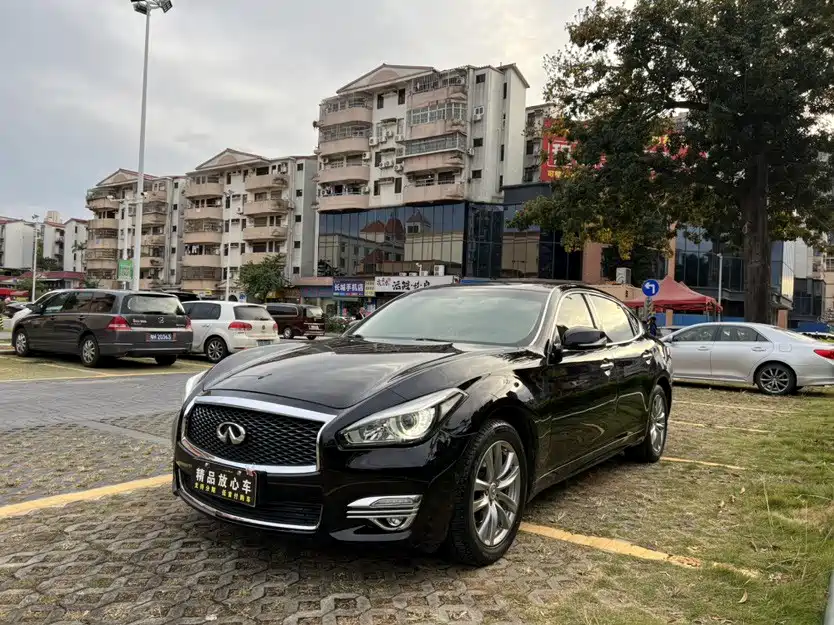 Infiniti Q70 2018 2017 Q70L 2.5L Elite Edition