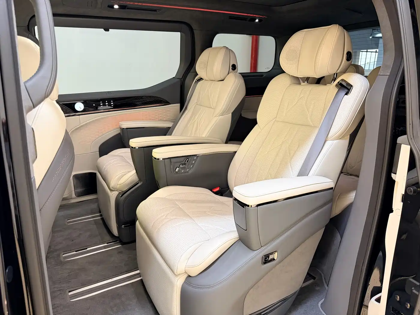 ZEEKR EXTREME KRYPTON 009