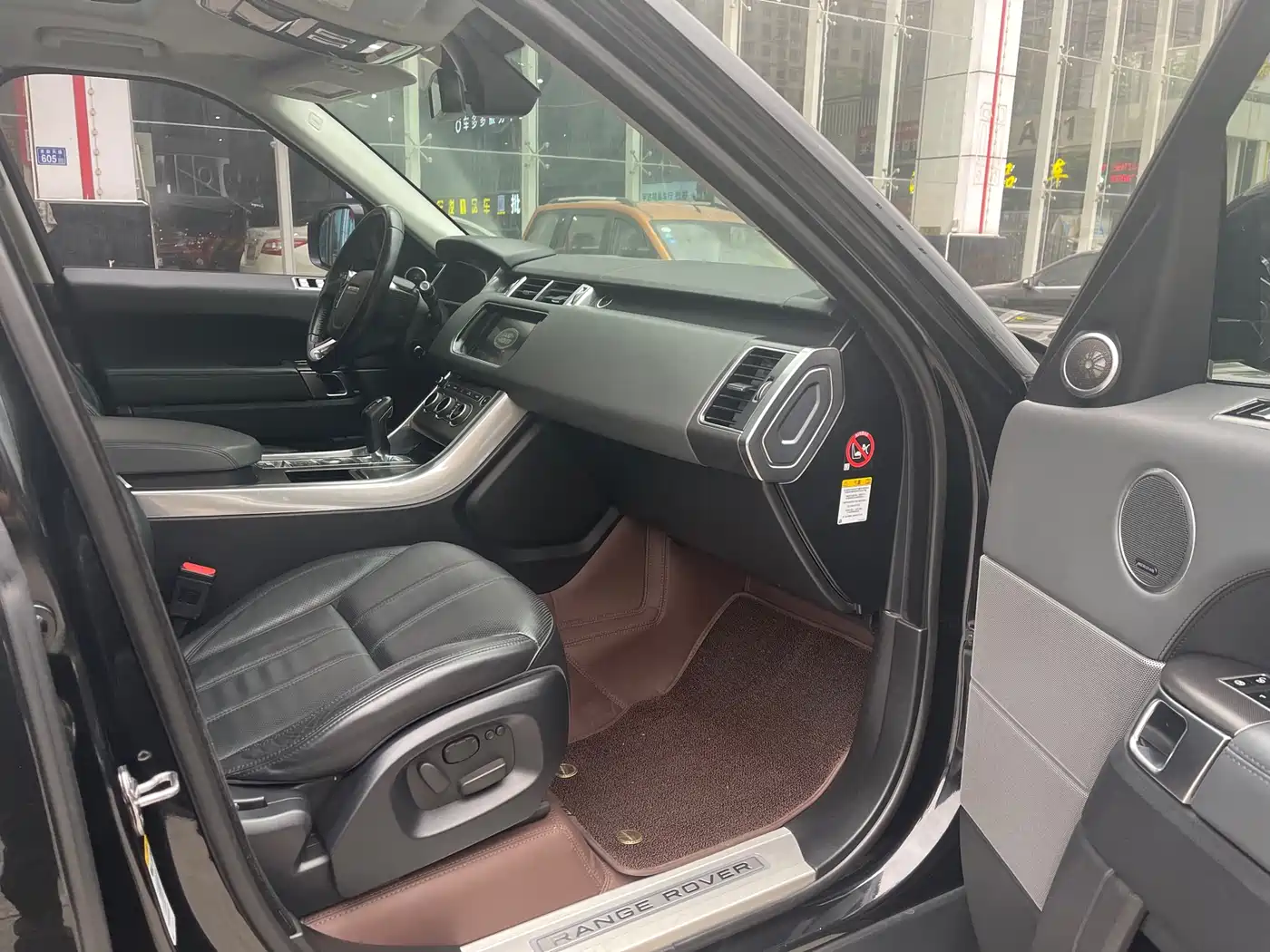 Land Rover Range Rover Sport 2014 3.0 SC V6 HSE DYNAMIC фото 7