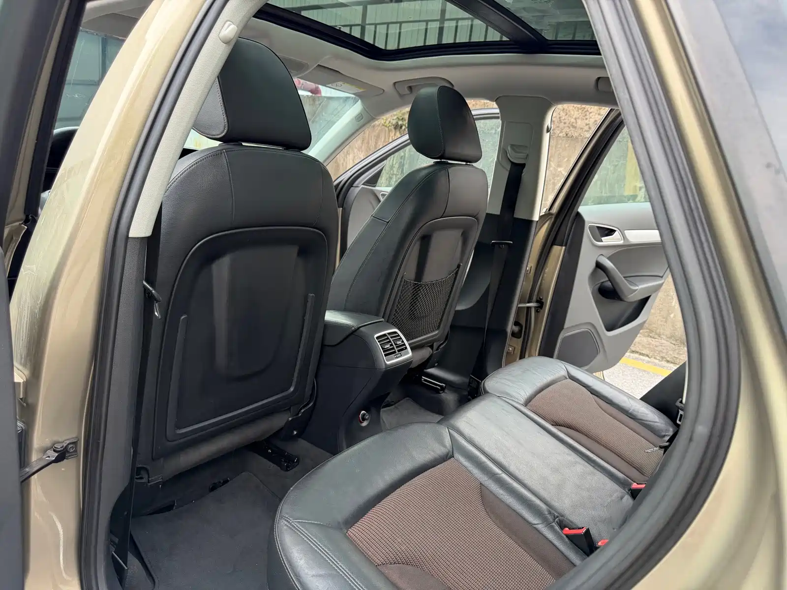 Фото 10 - Audi Q3