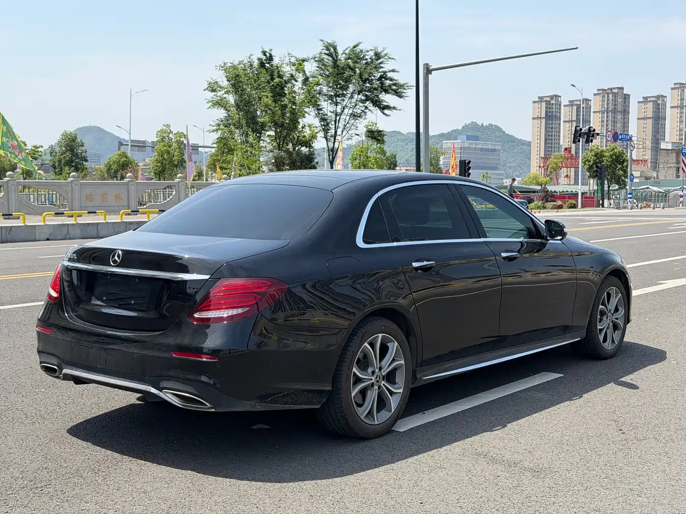 Mercedes-Benz E-Class 2020 Facelift E 300 L Fashion фото 11