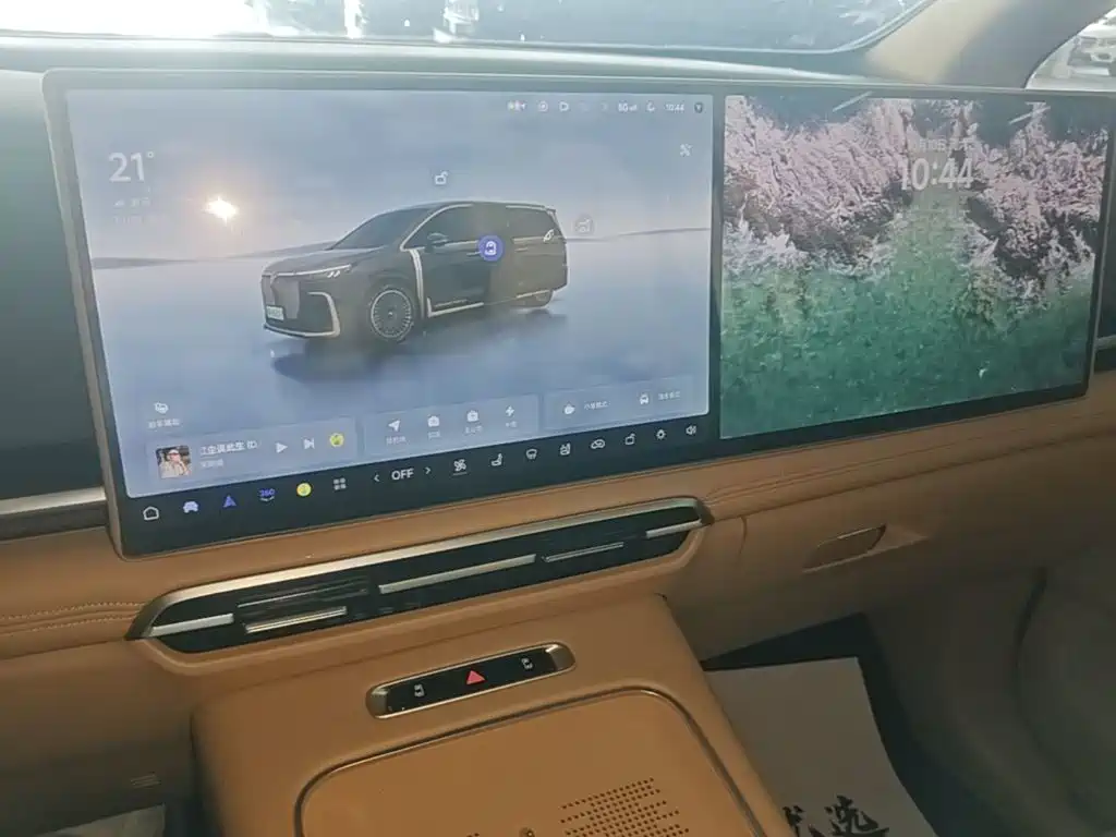 Voyah Dreamer 2026 2025 PHEV AWD Excellent Kunpeng Edition