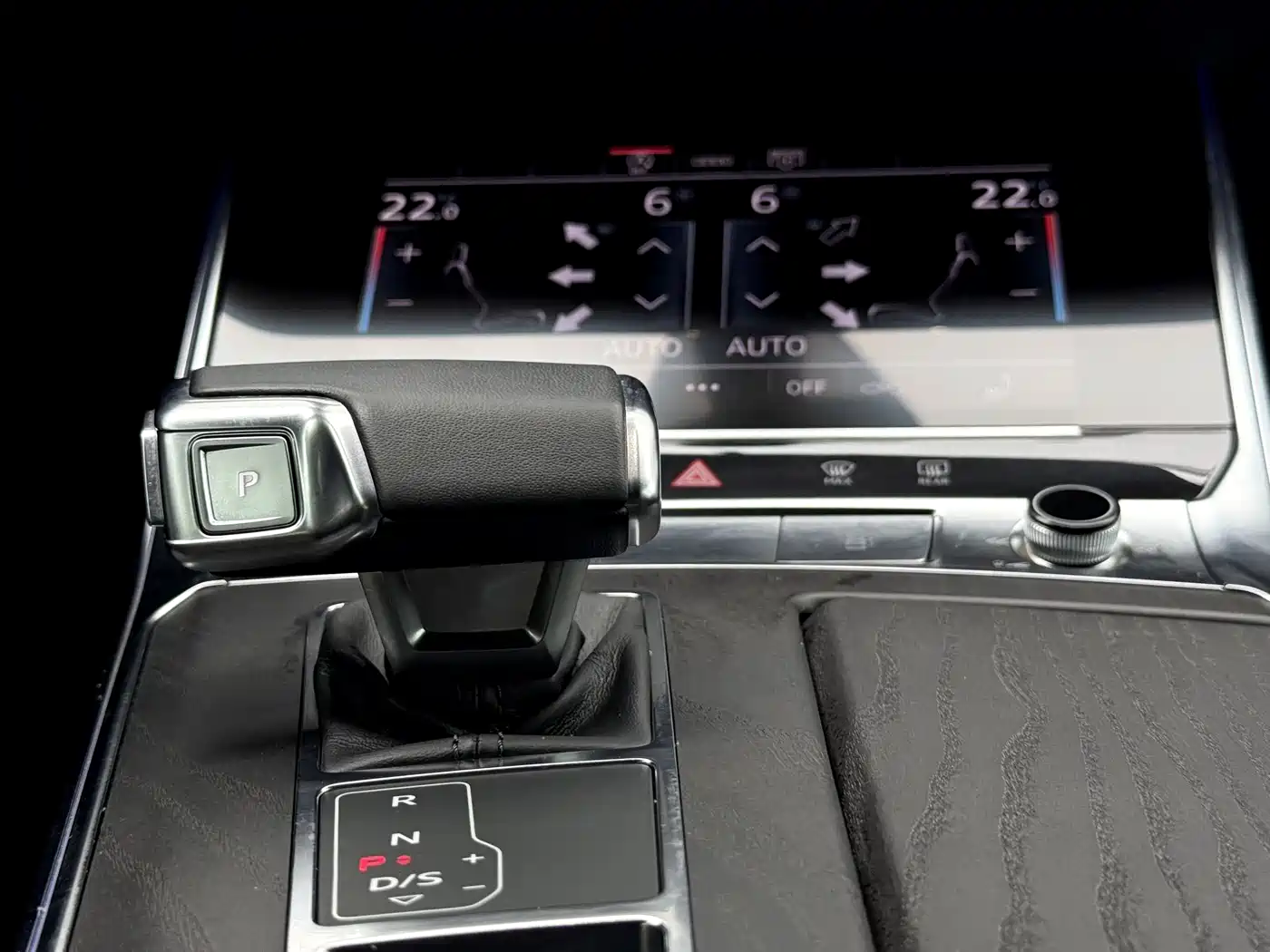 Audi A6L 2023 45 TFSI quattro Premium Dynamic фото 8