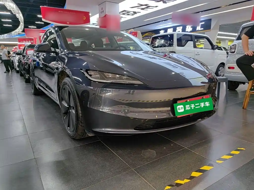 Tesla Model 3 2026 2025 Model Rear-Wheel Drive Edition