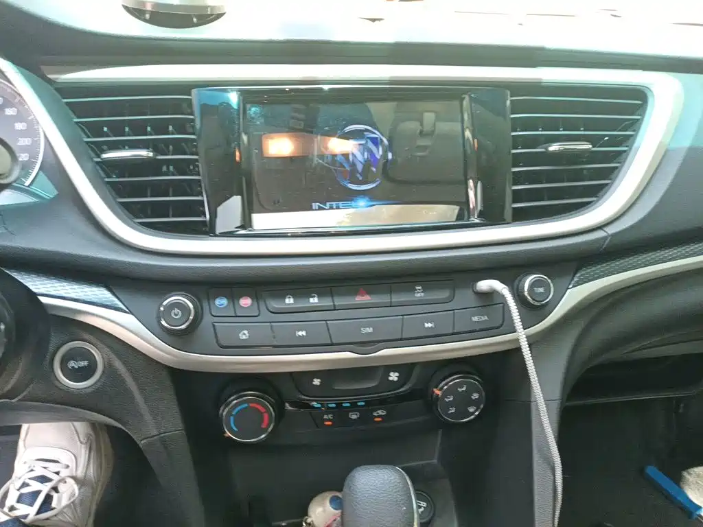 Фото 9 - Buick Excelle