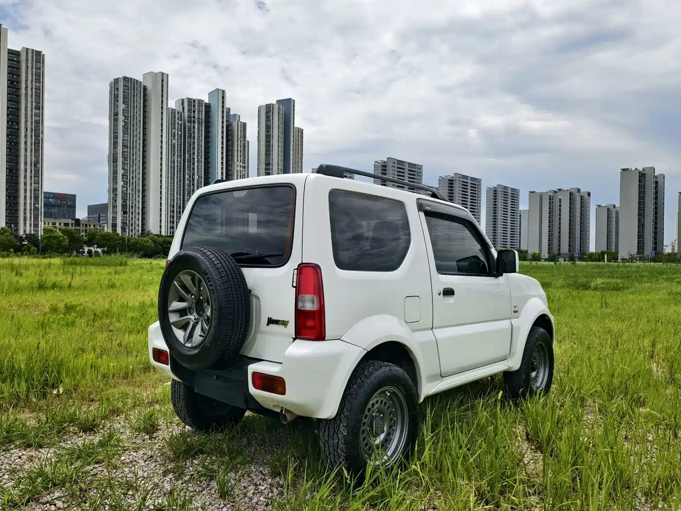 Suzuki Jimny (Import) 2018 2015 1.3 AT JLX Navigation Edition
