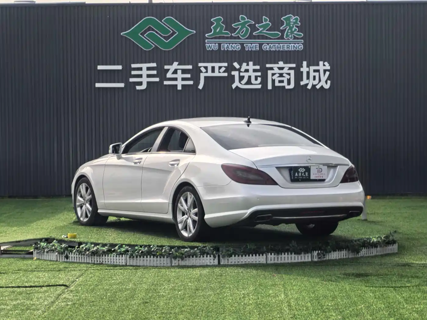 Mercedes-Benz CLS 2012 CLS 300 CGI фото 15