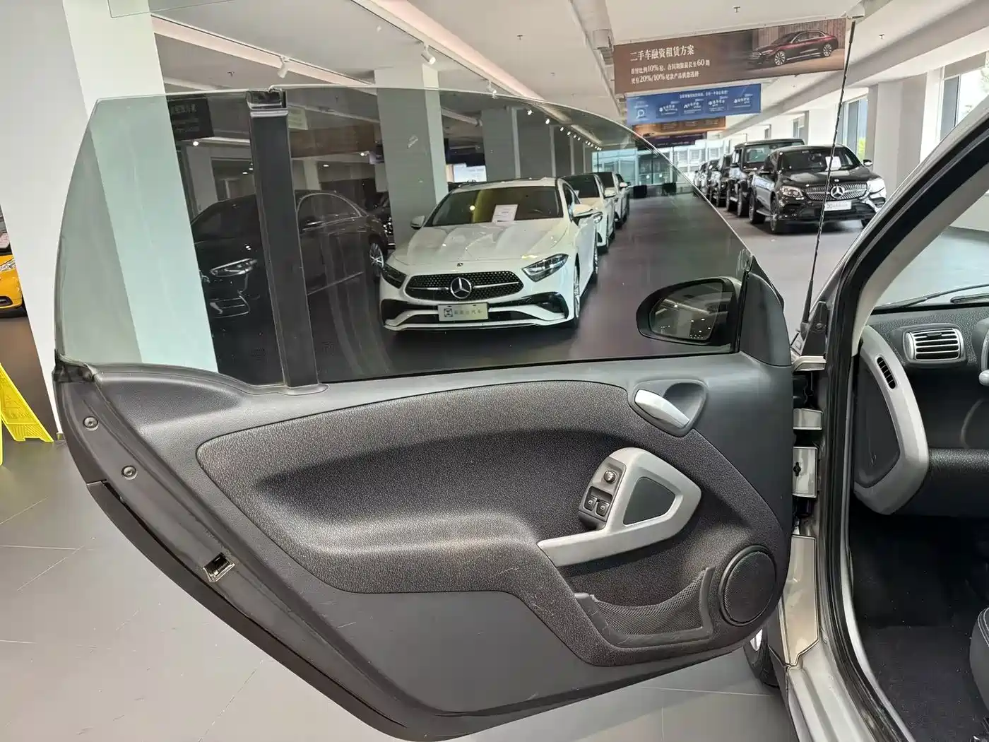 smart fortwo 2010 2009 1.0 MHD Convertible style edition