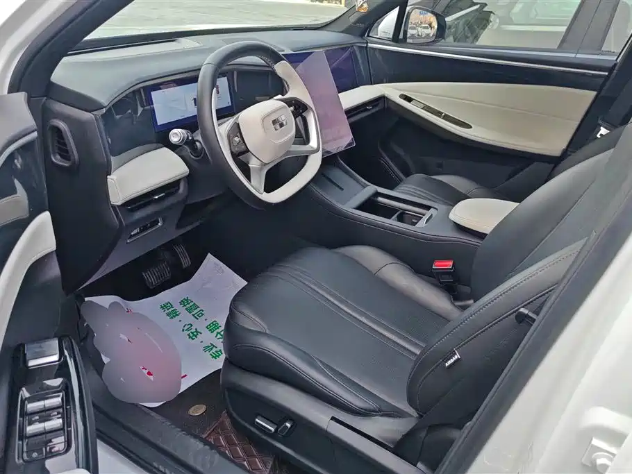 GEELY GALAXY GALAXY L7