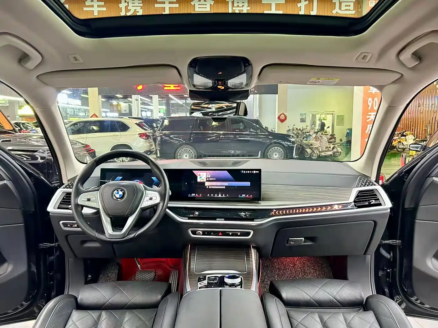 Фото 10 - BMW X7