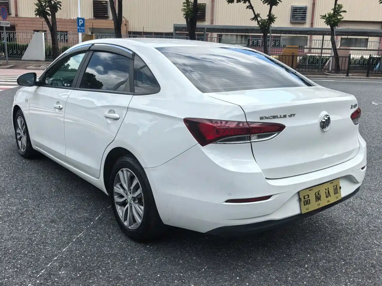 Фото 7 - Buick Excelle
