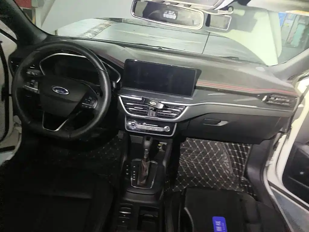 Ford Focus 2022 2022 Sedan EcoBoost 180 Automatic ST Line