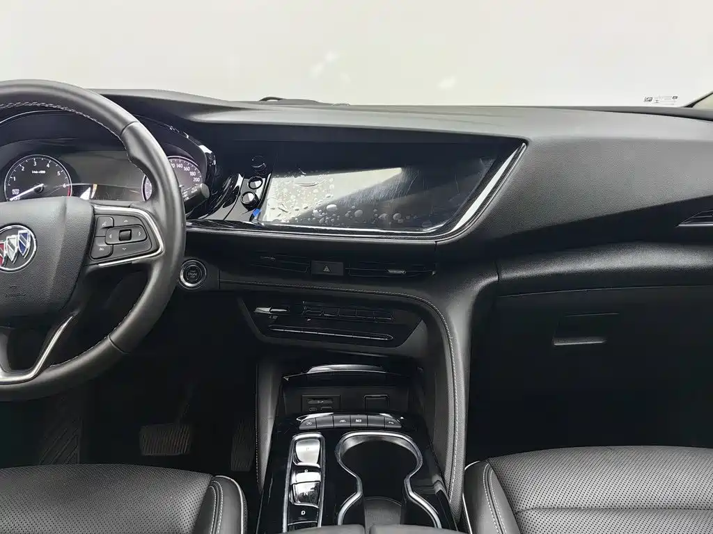 Фото 12 - Buick Envision S