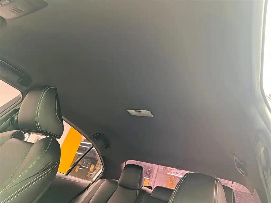 Toyota Levin 2022 TNGA 1.5L CVT Leading Edition фото 18