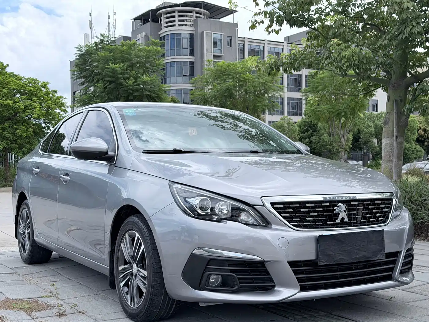 Peugeot 308 2019 2019 1.6L Automatic Luxury Version China V