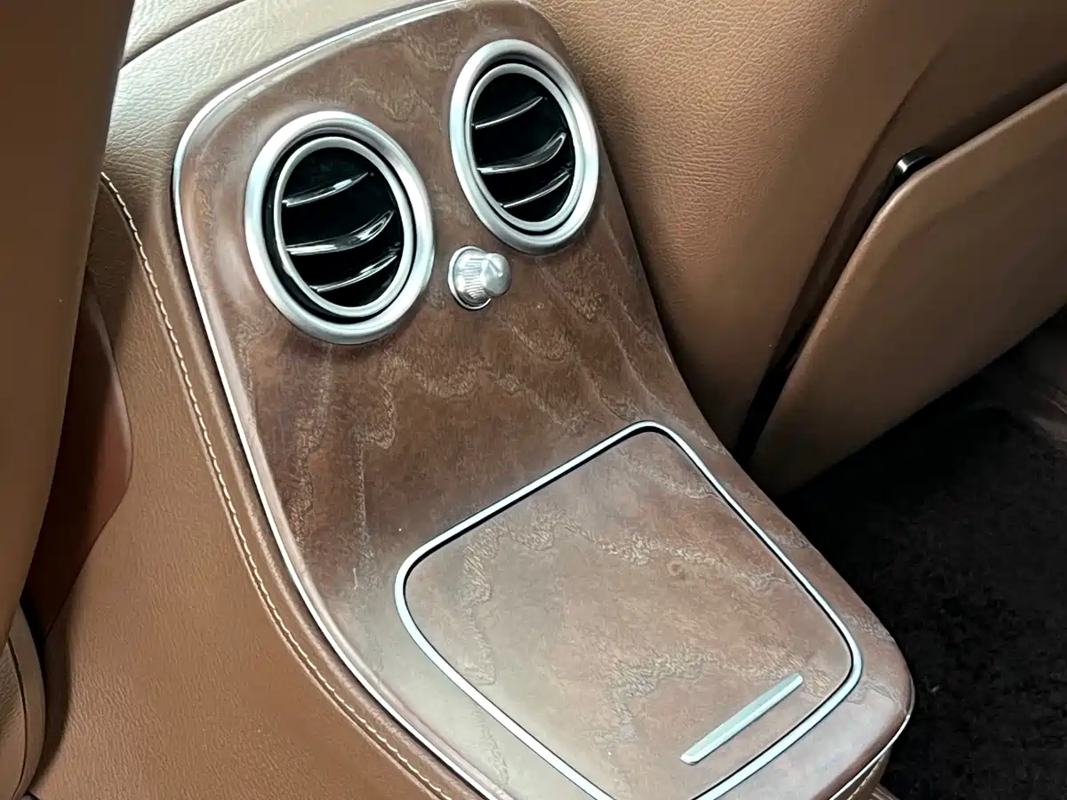 Mercedes-Benz E-Class 2021 E 300 L Luxury фото 11