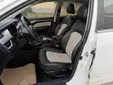 Фото 15 - Geely Vision