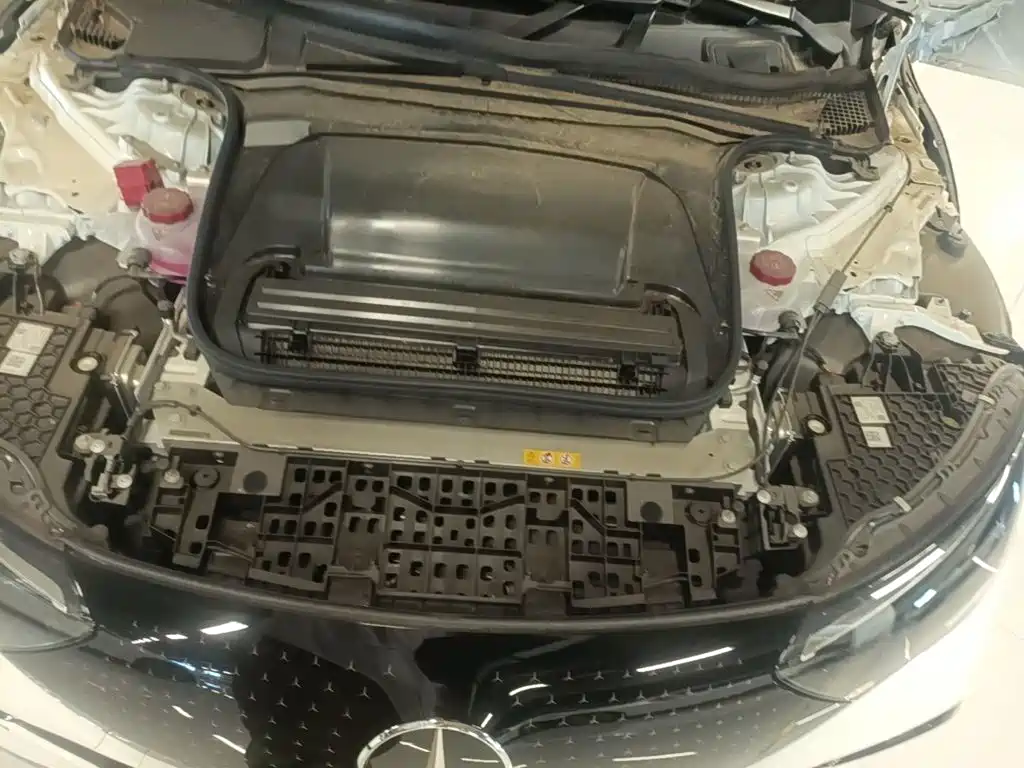 Фото 25 - Mercedes-Benz EQE