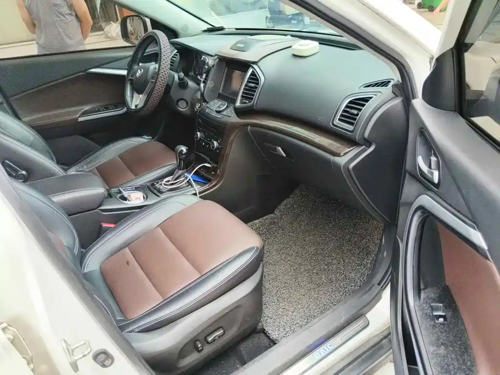 BAIC Huansu S6 2017 2017 1.5T CVT Premium