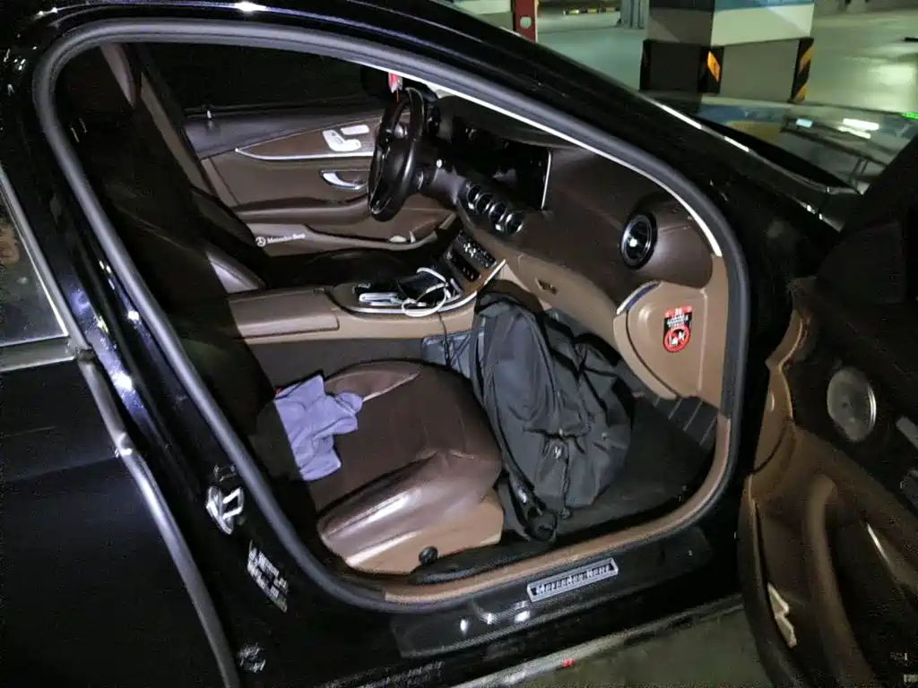 Mercedes-Benz E-Class, миниатюра 10