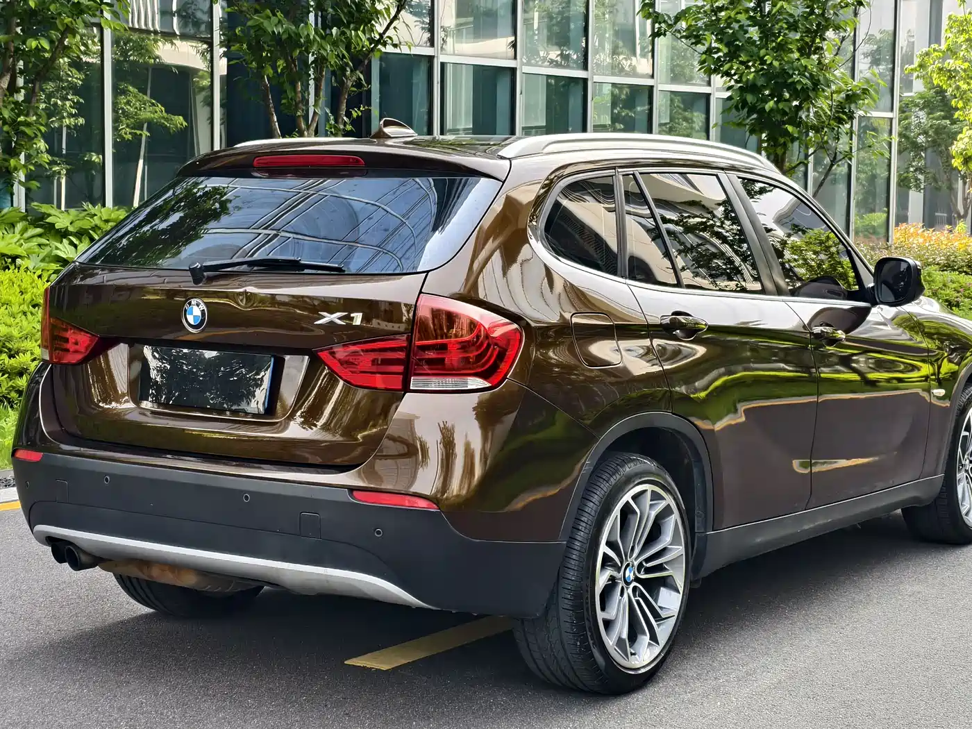 BMW X1 (Import) 2012 Model xDrive28i фото 12