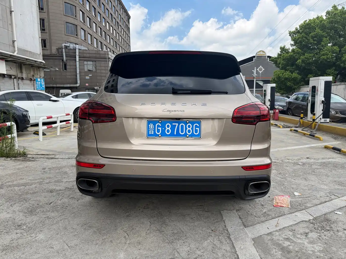 Фото 16 - Porsche Cayenne