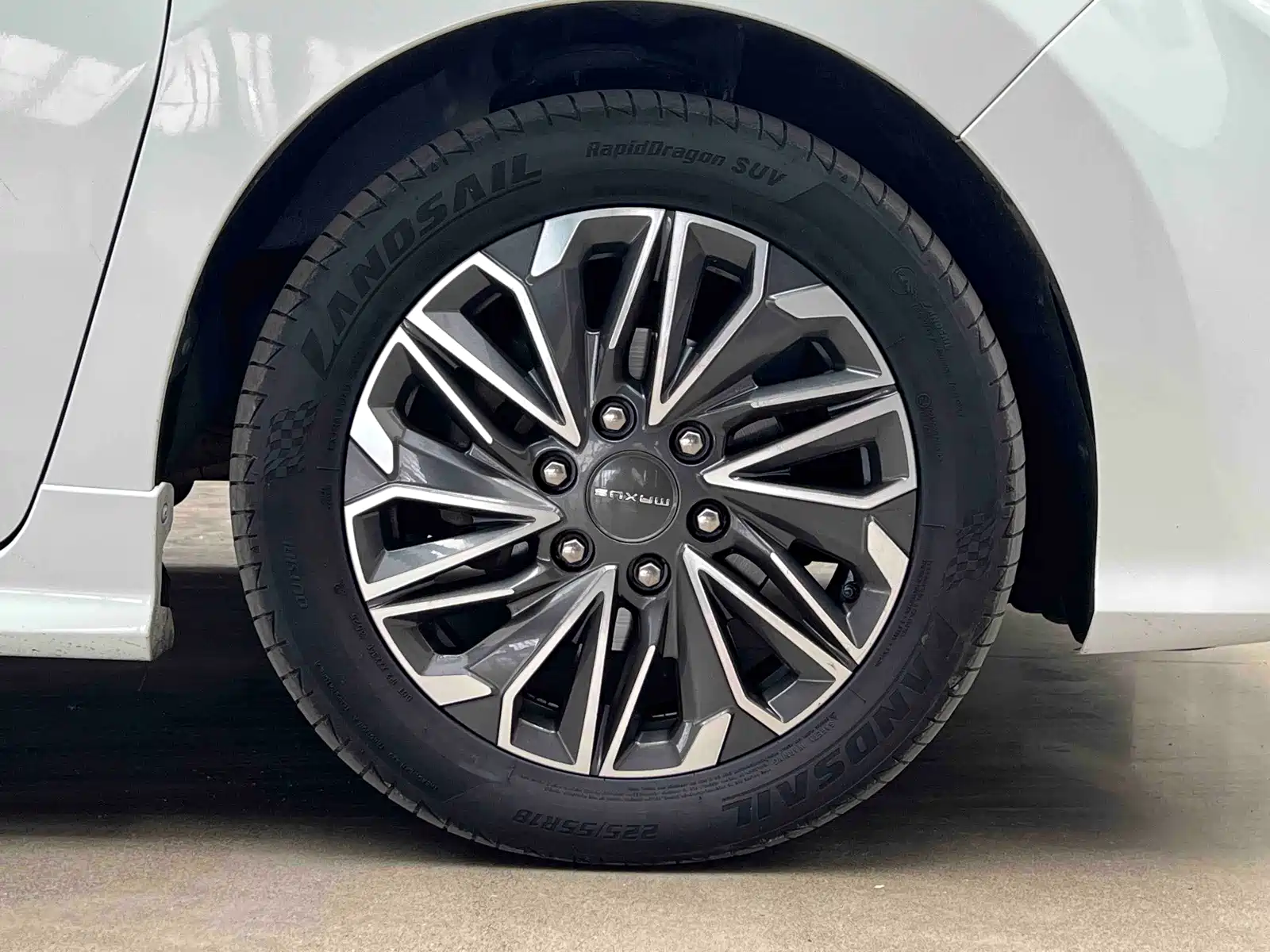Фото 8 - Maxus G20