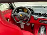 Фото 24 - Ferrari F12berlinetta