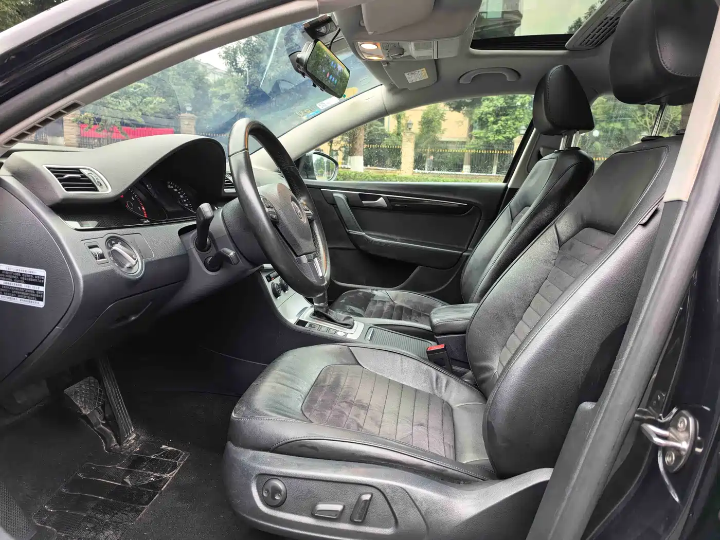 Volkswagen Magotan 2015 Facelift 1.8TSI Luxury фото 8