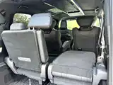 Photo 18 - Toyota Alphard