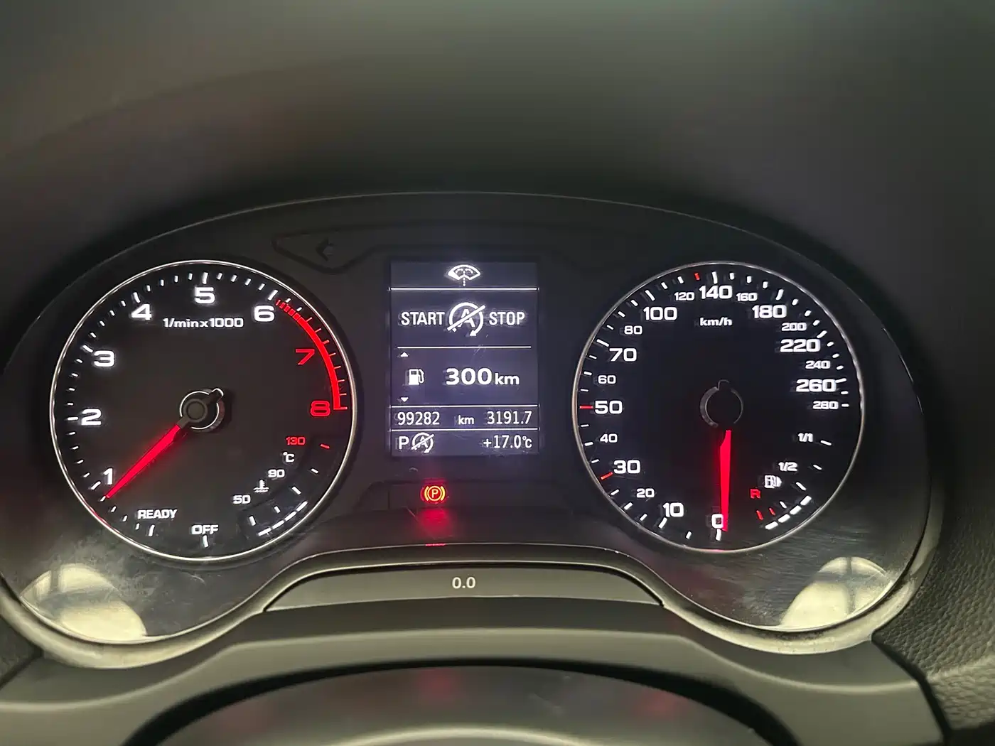 Audi A3 2018 30th Anniversary Limousine 35 TFSI Progressive фото 15
