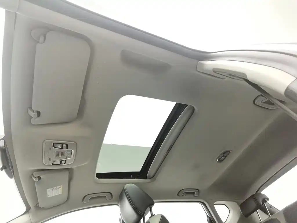 Photo 14 - Geely Coolray