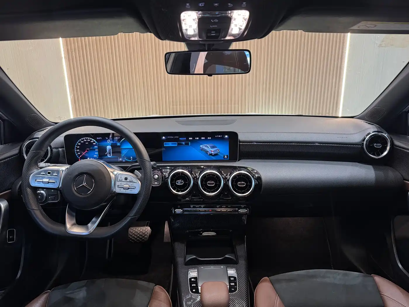 Mercedes-Benz A-Class 2019 A 200 L Sport Sedan фото 7