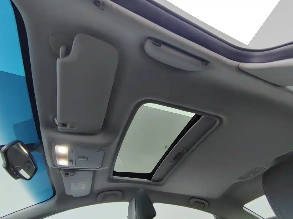 Фото 14 - Buick Excelle