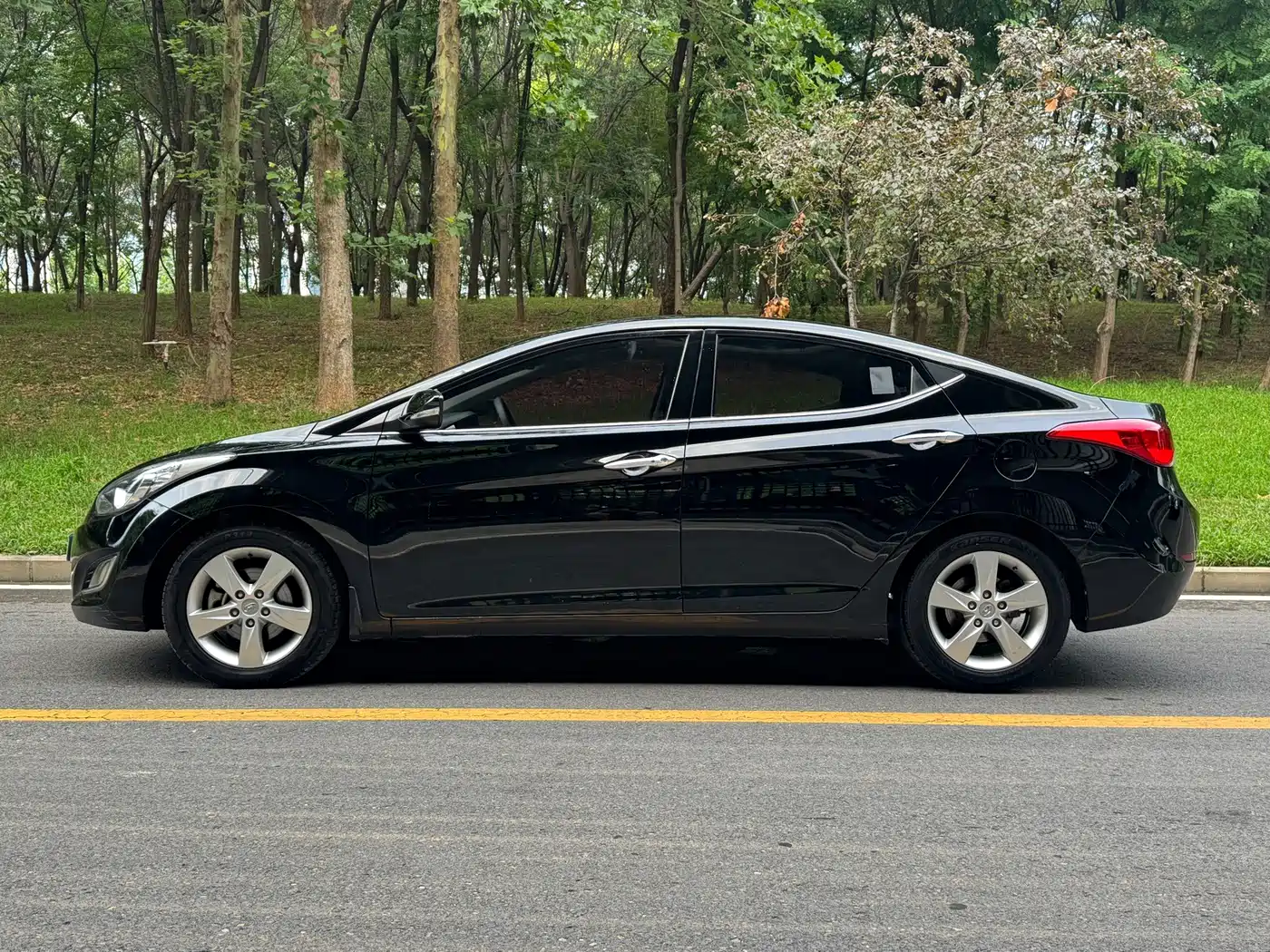 Hyundai Langdong 2013 2012 1.6L Automatic Leading