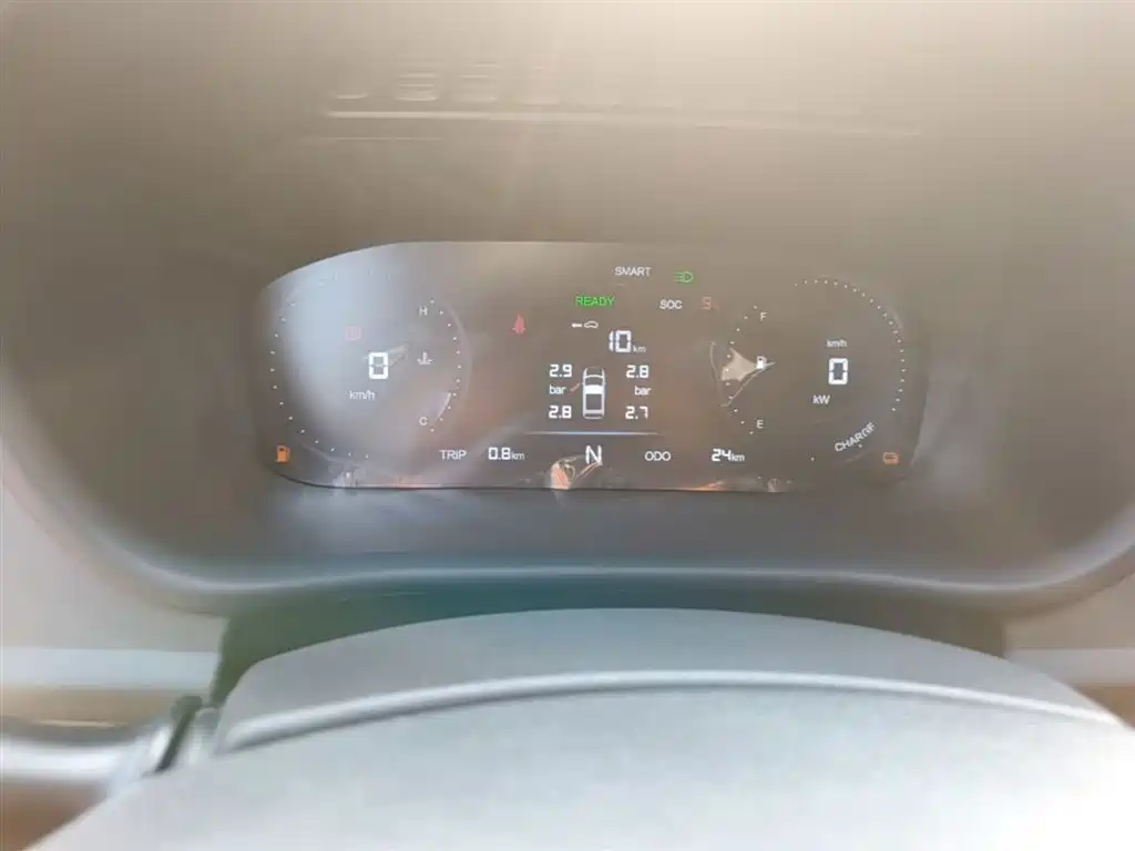 LEVC TX 2024 2023 TX5 Extended Range Travel Edition
