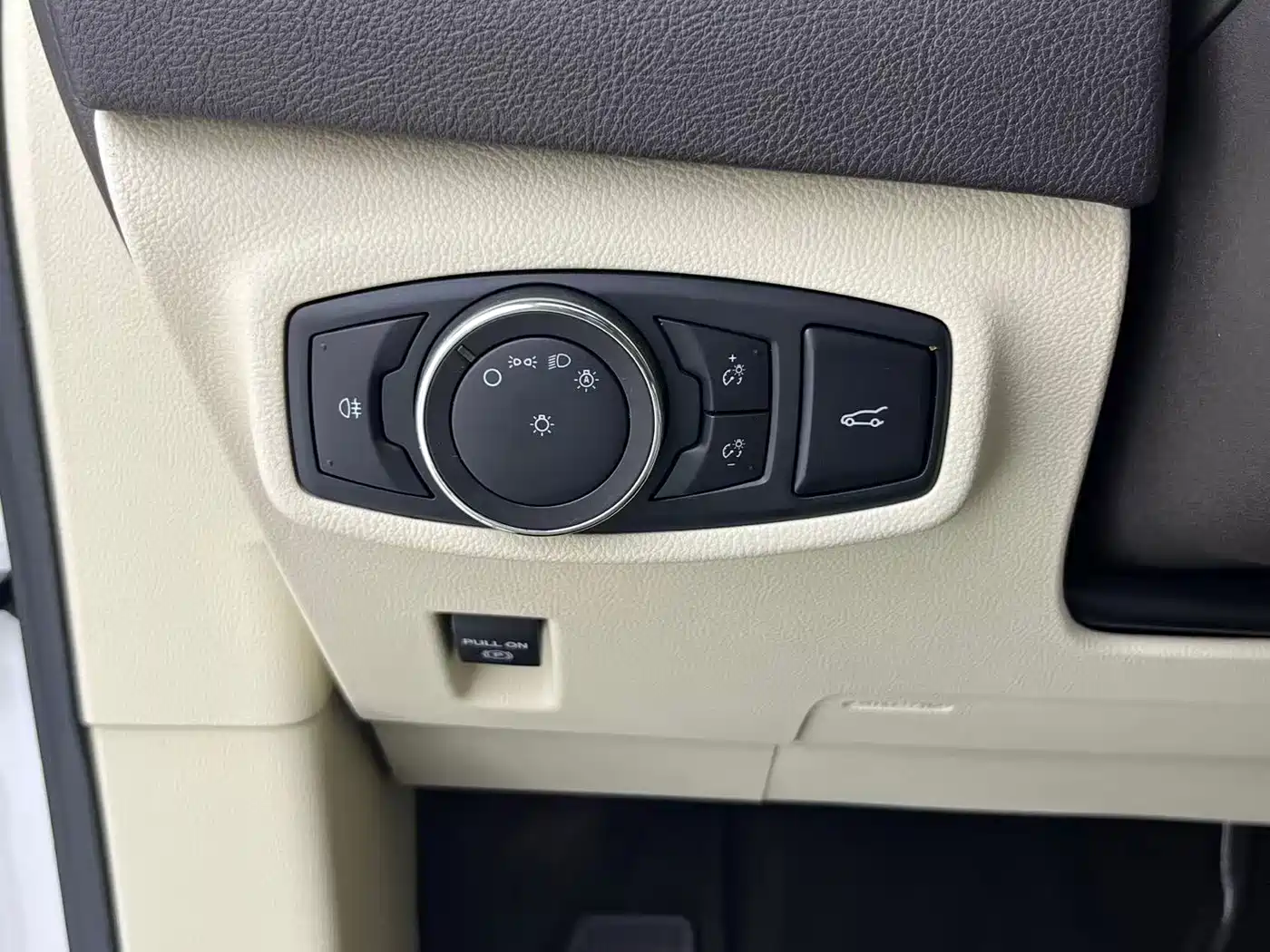 Lincoln MKC 2018 2014 2.0T AWD Elegance