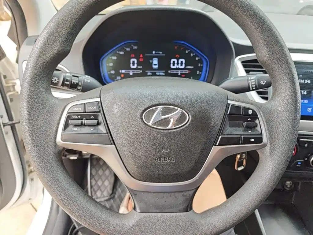 Hyundai Verna 2019 2020 1.4L Manual GLS Cool Edition