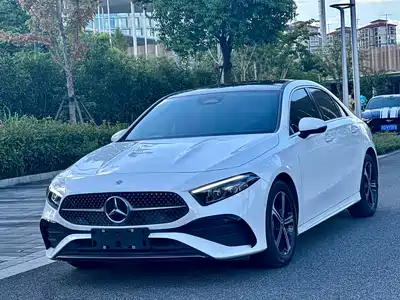 Mercedes-Benz A