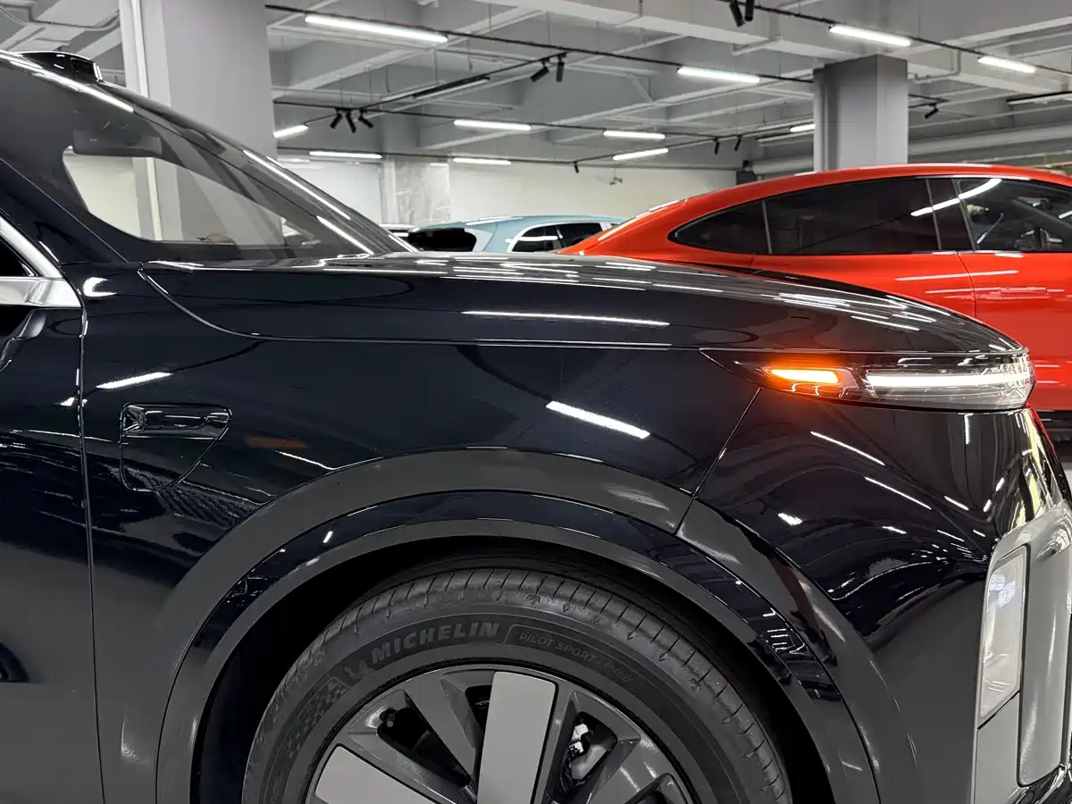 2026 Li Auto L8